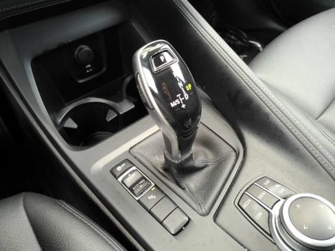 Used 2021 BMW X1 sDrive28i w/ Convenience Package FWD image 50