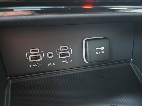 New 2025 Jeep Grand Cherokee Limited w/ Luxury Tech Group II image 61