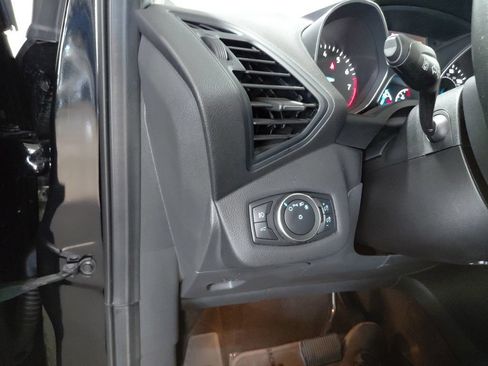 Used 2019 Ford Escape SEL AWD/4WD image 27