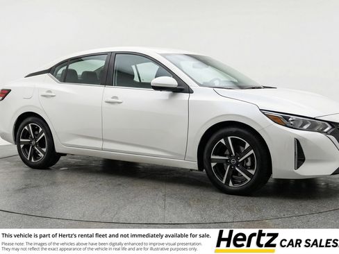 Used 2025 Nissan Sentra SV image 1