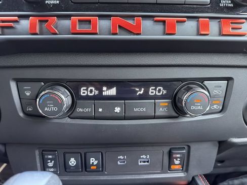 Used 2025 Nissan Frontier Pro-X w/ Pro Convenience Package RWD image 19
