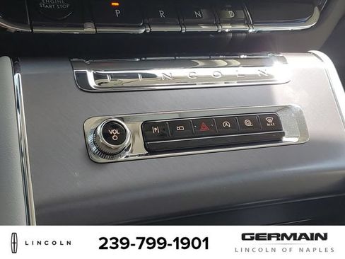 New 2026 Lincoln Aviator 2WD image 30