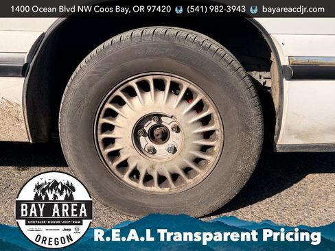 Used 1999 Buick Le Sabre Custom FWD image 10