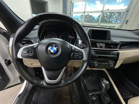 Used 2018 BMW X1 sDrive28i FWD image 14