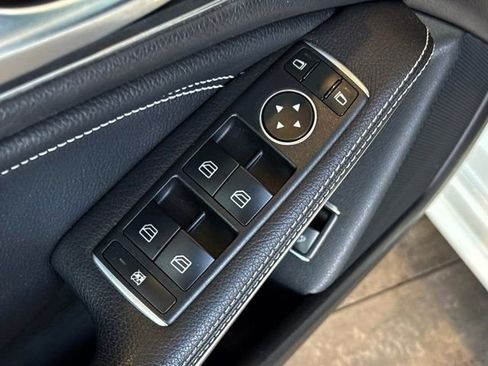 Certified 2019 Mercedes-Benz CLA 250 4MATIC image 18