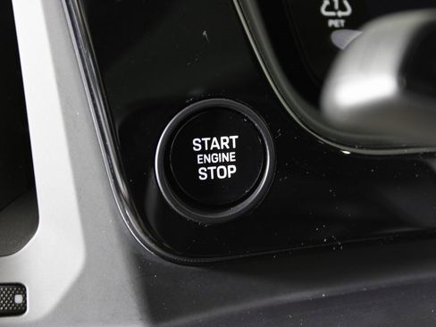 New 2026 Porsche Cayenne Coupe image 21