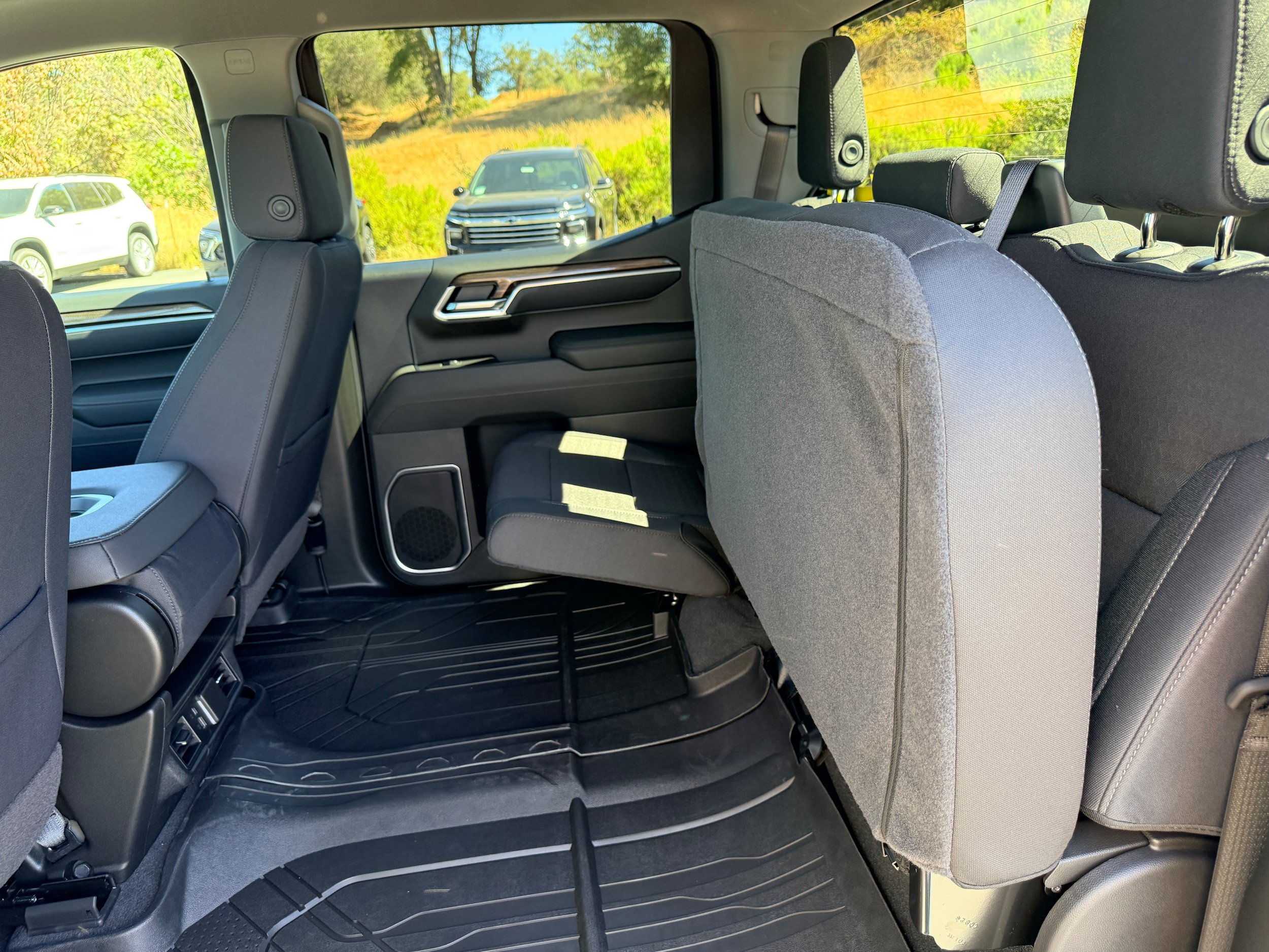 New 2026 Chevrolet Silverado 1500 RST w/ RST Select Package AWD/4WD image 9