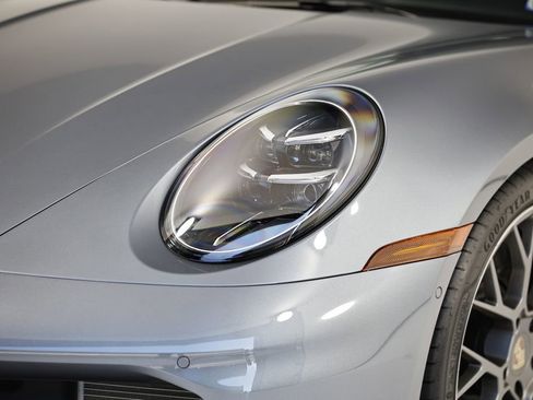 Used 2025 Porsche 911 Carrera S RWD image 11