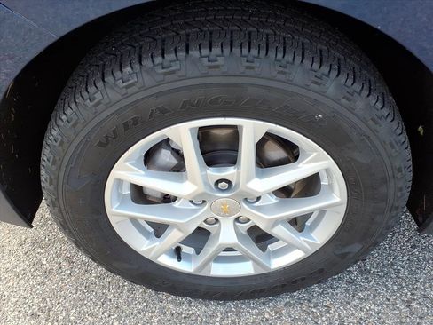 Used 2022 Chevrolet Equinox LT image 9