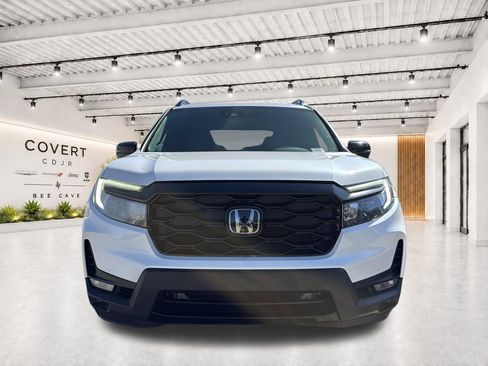 Used 2023 Honda Passport Elite image 10