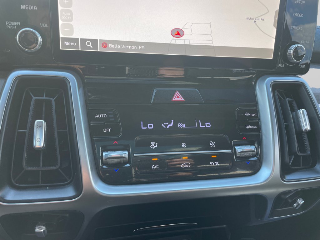 Certified 2023 Kia Sorento X-Line EX AWD/4WD image 28