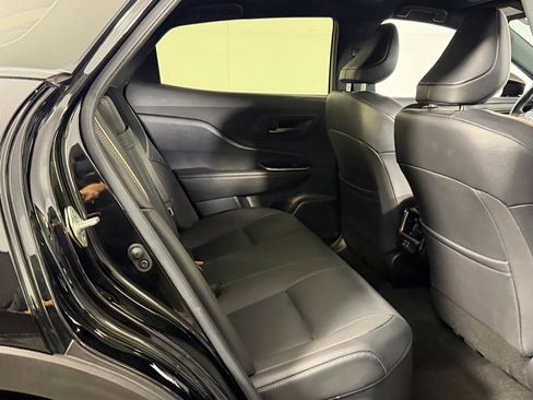 Used 2025 Toyota Crown XLE image 30