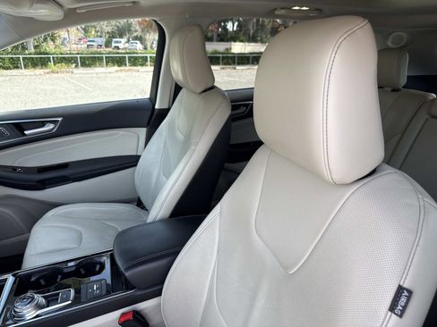 Used 2020 Ford Edge Titanium w/ Equipment Group 301A image 20
