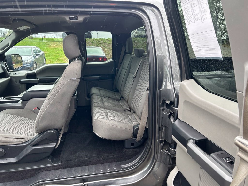 Used 2017 Ford F150 XLT w/ Trailer Tow Package AWD/4WD image 16