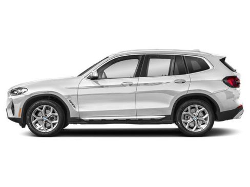 Used 2024 BMW X3 sDrive30i w/ Parking Assistance Package image 3