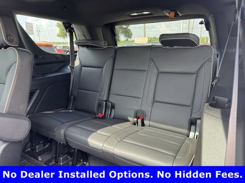 Used 2023 GMC Yukon SLT w/ SLT Luxury Package RWD image 28