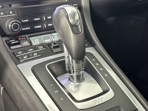 Used 2018 Porsche 911 Carrera RWD image 20