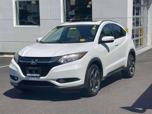 Certified 2018 Honda HR-V EX-L image 3