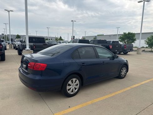 Used 2013 Volkswagen Jetta S FWD image 8