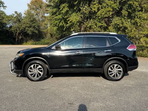 Used 2015 Nissan Rogue SL image 3