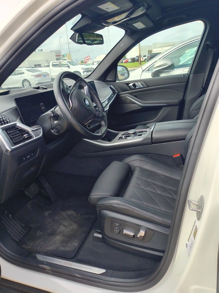Used 2026 BMW X5 sDrive40i RWD image 5