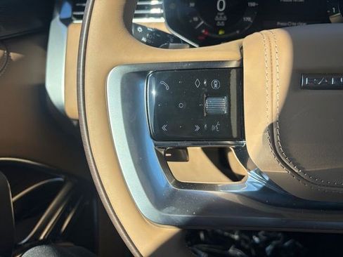 New 2026 Land Rover Range Rover Long Wheelbase SE image 27
