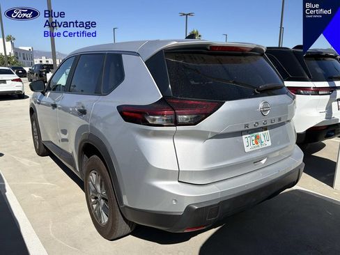 Used 2024 Nissan Rogue S FWD image 8
