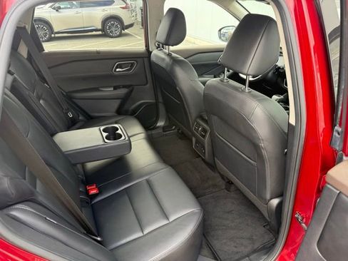 Used 2021 Nissan Rogue SL w/ Premium Package image 27