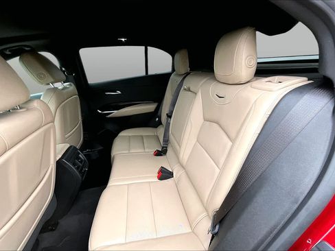 Used 2024 Cadillac XT4 Premium Luxury w/ Technology Package FWD image 21