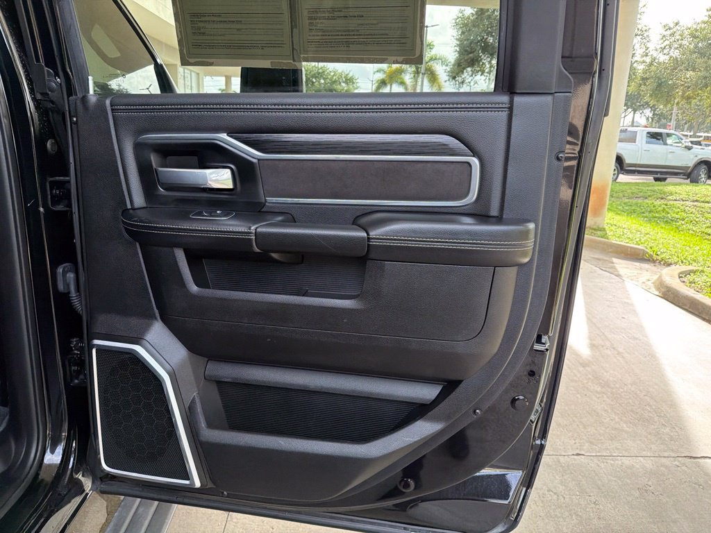 Used 2023 RAM 2500 Laramie w/ Night Edition AWD/4WD image 41