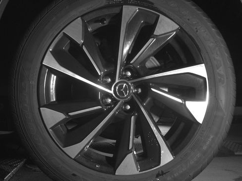 Used 2025 MAZDA CX-50 2.5 Hybrid w/ Premium Plus Pkg image 14