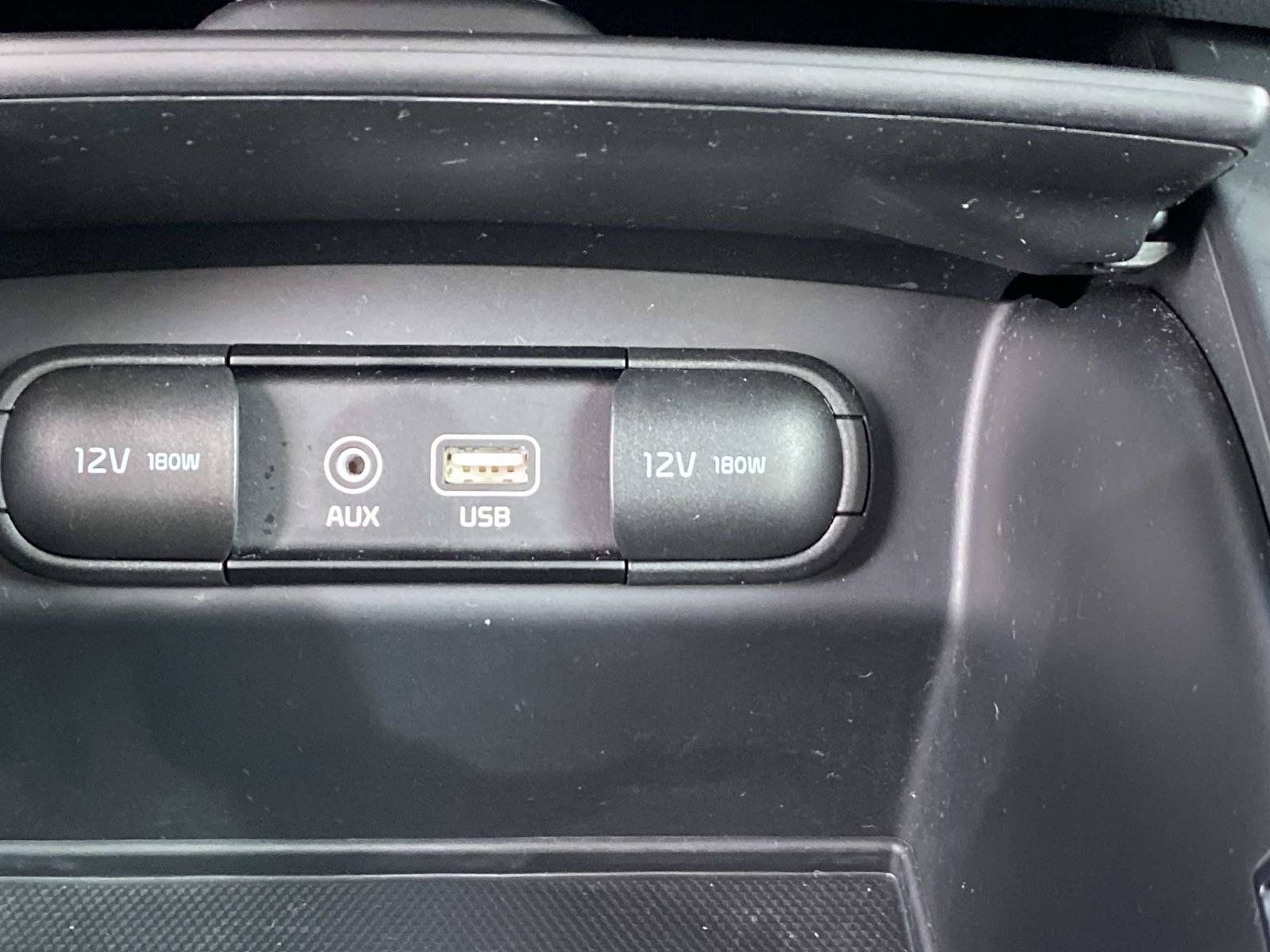 Used 2019 Kia Sorento S AWD/4WD image 14