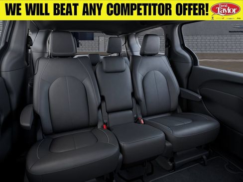 New 2027 Chrysler Pacifica Select FWD image 16