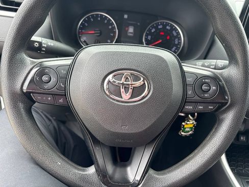 Used 2019 Toyota RAV4 LE w/ Carpet Mat Package AWD/4WD image 16