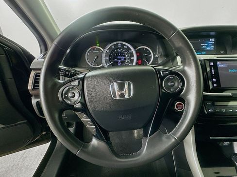 Used 2016 Honda Accord EX-L image 24
