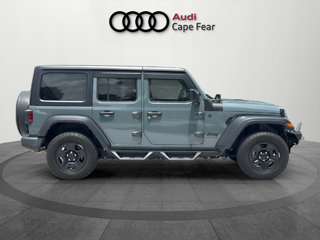 Used 2024 Jeep Wrangler Unlimited Sport AWD/4WD image 6