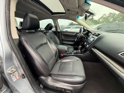 Used 2018 Subaru Legacy 3.6R Limited AWD/4WD image 40