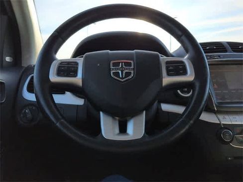 Used 2015 Dodge Journey Limited w/ Sun/Sound & Wheel Group image 25