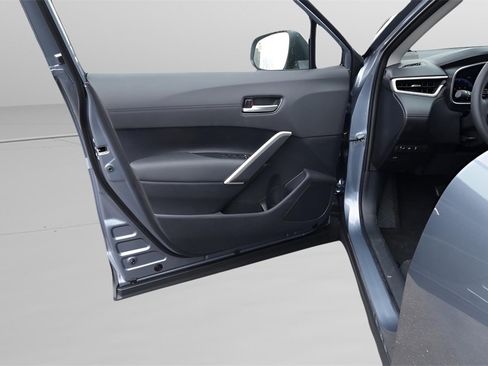 New 2026 Toyota Corolla Cross XLE w/ Convenience Package image 7