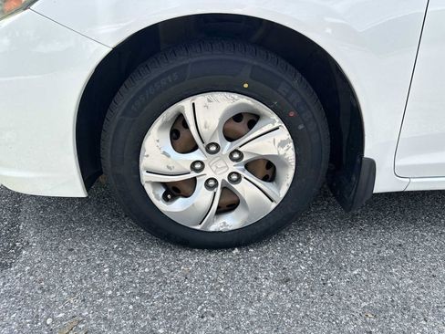 Used 2015 Honda Civic LX image 12