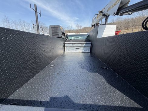 Used 2012 Ford F550 4x4 Regular Cab Super Duty w/ Payload Upgrade Pkg image 23