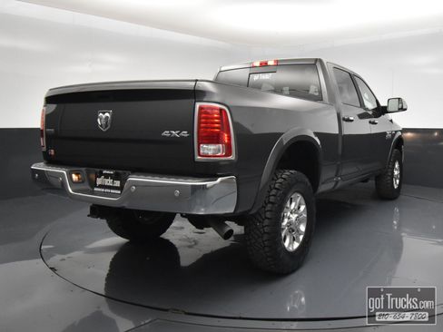 Used 2018 RAM 2500 Laramie w/ Snow Chief Group AWD/4WD image 48