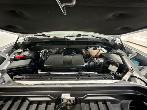 Used 2025 GMC Sierra 1500 SLT image 34