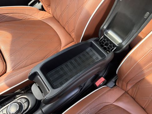 Used 2024 MINI Cooper S w/ Signature Upholstery Package FWD image 42