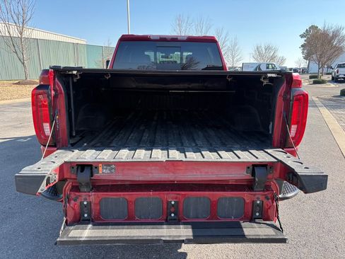 Used 2022 GMC Sierra 3500 AT4 w/ AT4 Preferred Package image 18