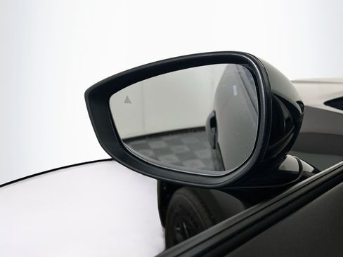 Used 2025 MAZDA CX-50 AWD 2.5 Hybrid w/ Premium Pkg image 16