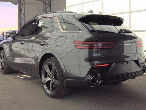 Used 2024 Genesis GV70 3.5T Sport w/ Sport Prestige Package image 4