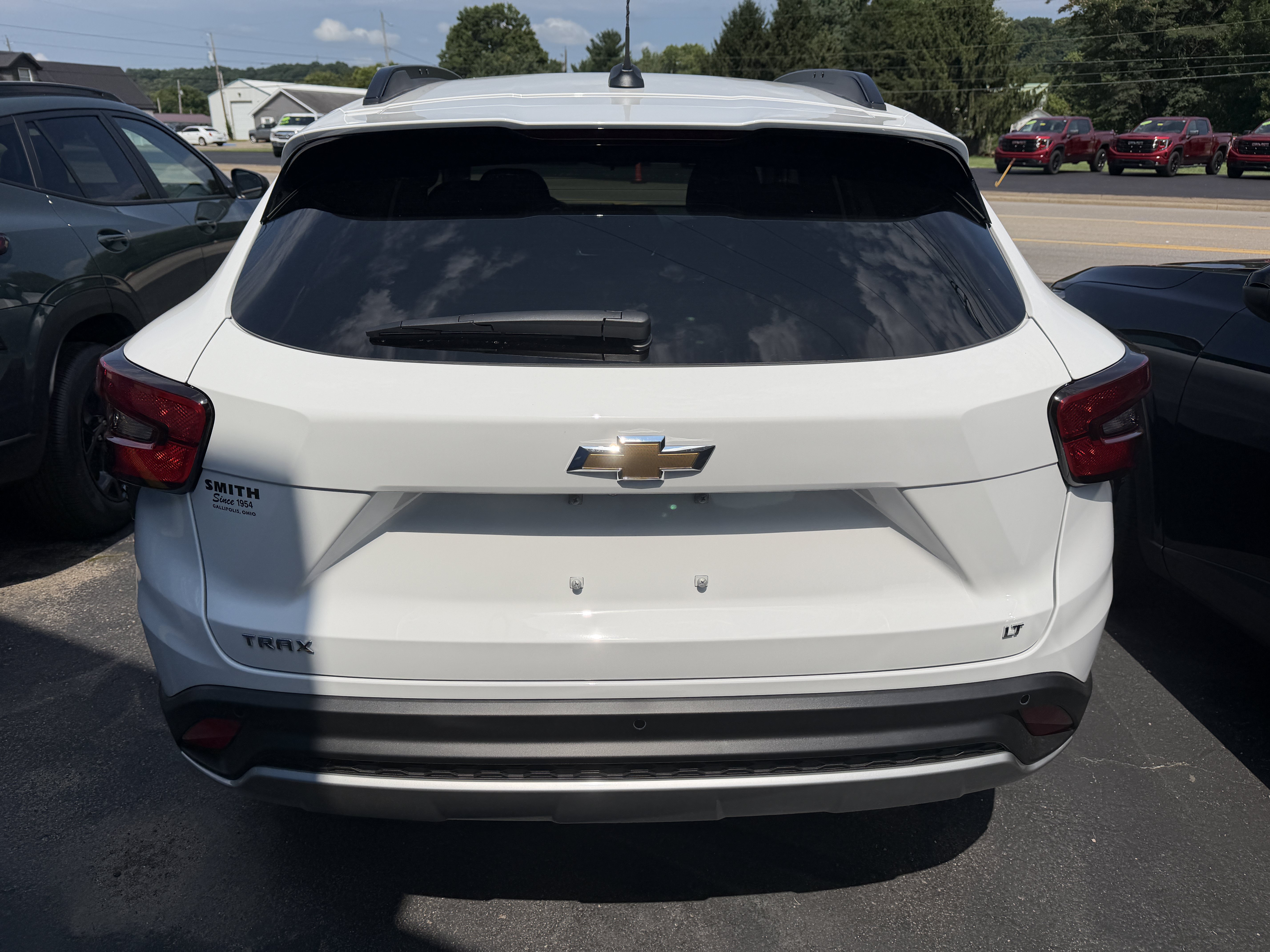 New 2026 Chevrolet Trax LT w/ Driver Confidence Package FWD image 5