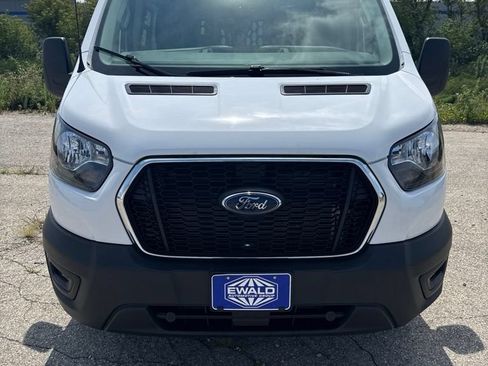 Used 2025 Ford Transit 250 Low Roof w/ Exterior Upgrade Package RWD image 3