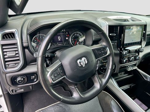 Used 2024 RAM 1500 Laramie AWD/4WD image 37